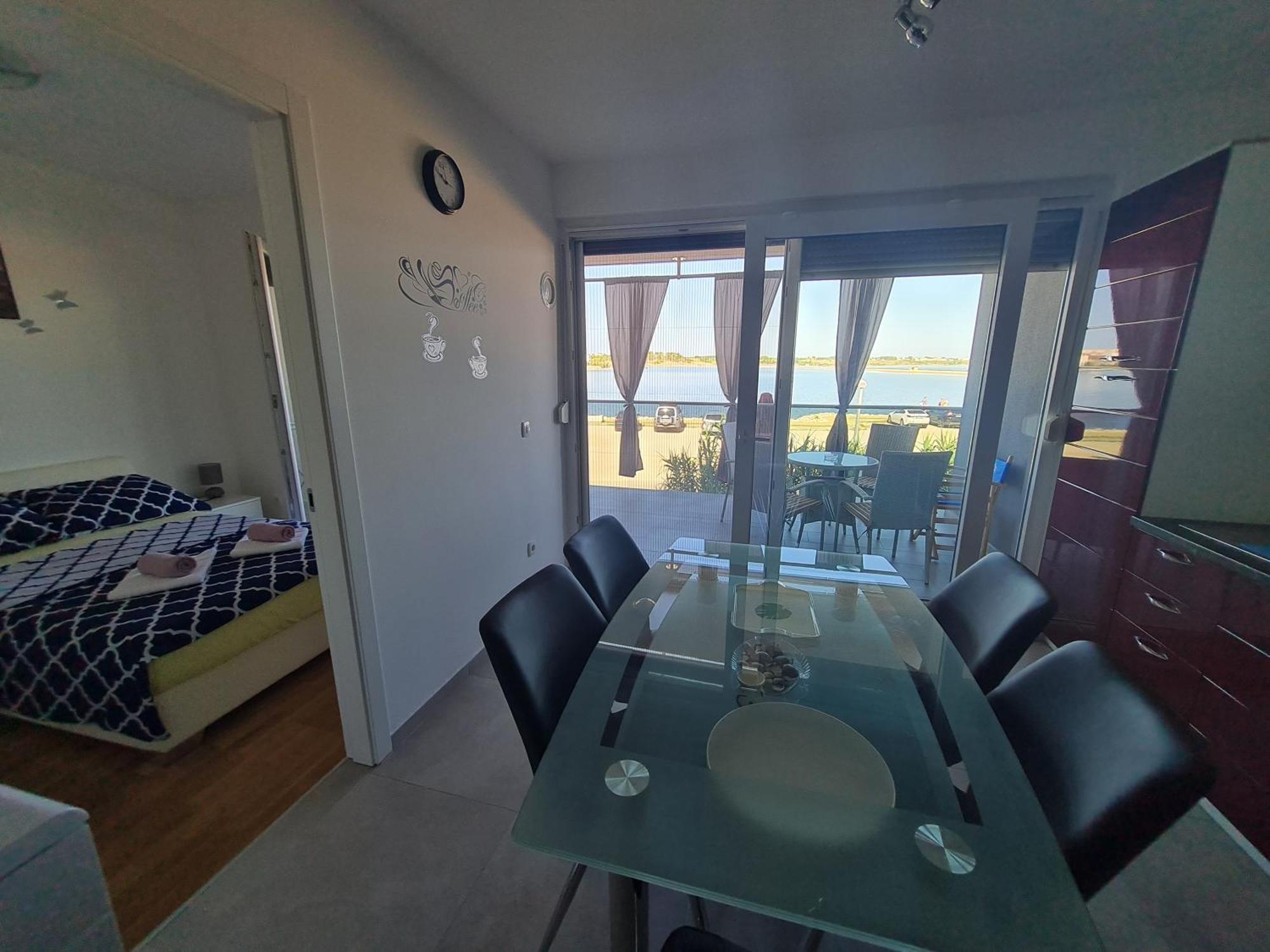Apartmani Zdrijac Nin Værelse billede